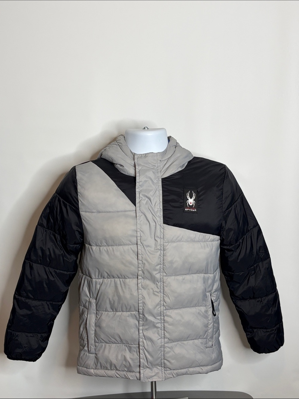 Spyder Hooded Jacket Kids size M 10/12